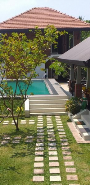 Green Wood Villa Negombo